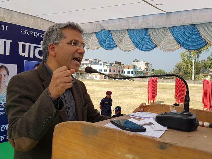 पुराना पार्टीहरुको कुनै सान्दर्भिकता छैन ः रबिन्द्र मिश्र