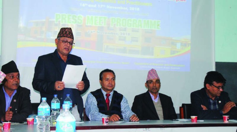 लुम्बिनी बाणिज्य क्याम्पसमा अन्तर्राष्ट्रिय सेमिनार हुदै